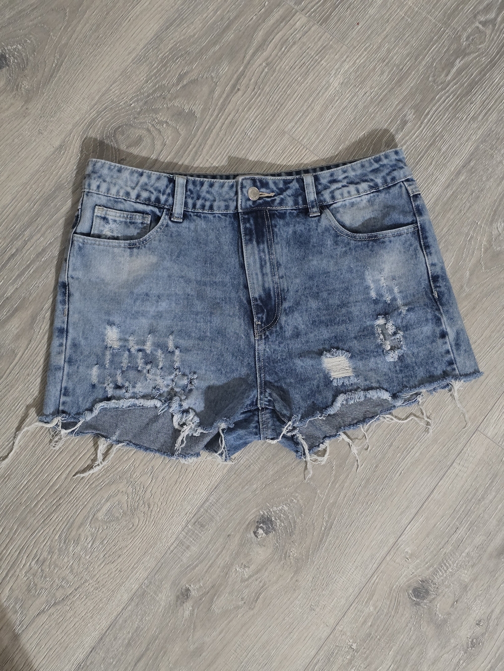 Litz by Uniq Distressed Acid Wash Denim Shorts